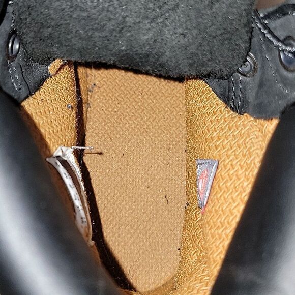 **HOST PICK** TIMBERLAND KIDS' 6” BLACK PREMIUM WATERPROOF CASUAL BOOTS, SIZE 5 - Picture 10 of 12